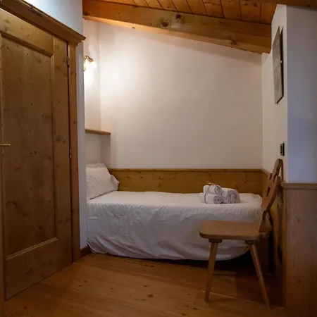 Apartment Ciandolada 4 *